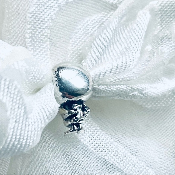 🧙‍♂️ NWOT Dobby The Free Elf – Harry Potter Charm ✨ - Picture 4 of 9